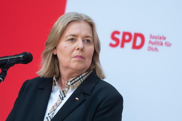 12 May 2025, Berlin: Baerbel Bas, German Minister of Labor, speaks at a press conference. Bas is to become the new co-leader of the Social Democratic Party of Germany (SPD). Photo: Christophe Gateau/dpa