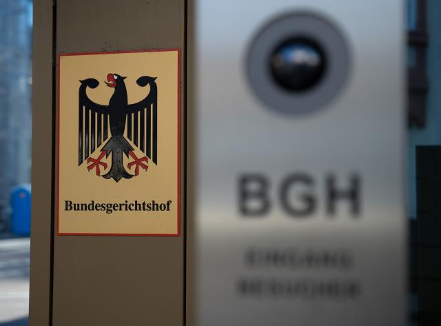 FILED - 28 March 2025, Karlsruhe: The lettering "Bundesgerichtshof" and a German federal eagle can be seen on the facade of the main building of the Federal Court of Justice (BGH). Photo: Markus Lenhardt/dpa