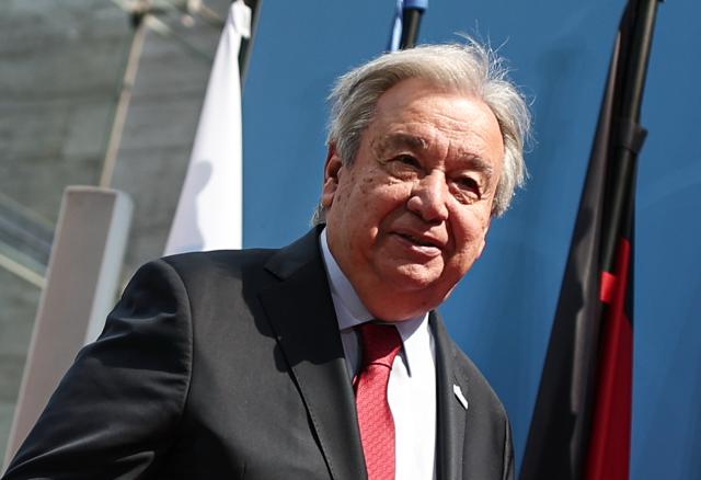 13 May 2025, Berlin: Antonio Guterres, United Nations Secretary-General, arrives at the Federal Foreign Office to take part in the UN Peacekeeping Ministerial 2025. The conference, which is organized by the Federal Foreign Office and the Federal Ministry of Defence in close cooperation with the United Nations, brings together representatives from over 130 countries to discuss the future of UN peacekeeping missions. Photo: Hannes P Albert/dpa