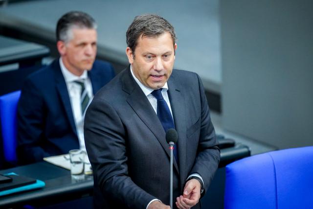 14 May 2025, Berlin: Lars Klingbeil (R), German Finance Minister, speaks during the government questioning in the plenary session of the Bundestag. Photo: Katharina Kausche/dpa