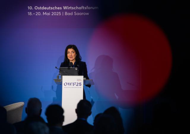 19 May 2025, Brandenburg, Bad Saarow: Katherina Reiche, German Minister for Economic Affairs and Energy, speaks at a press conference at the East German Economic Forum (OWF). Photo: Patrick Pleul/dpa