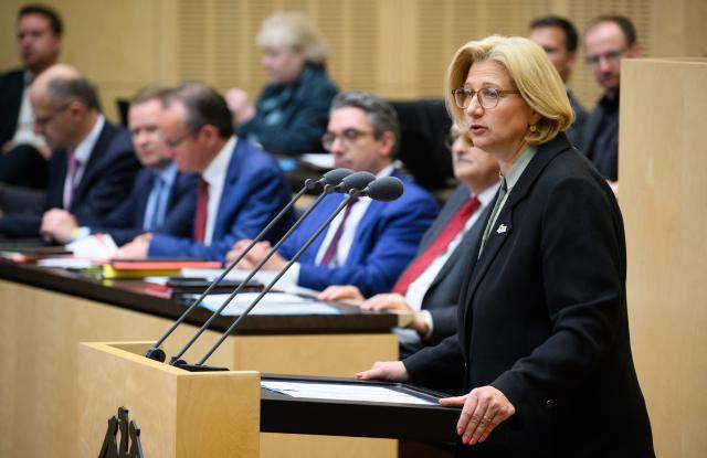 23 May 2025, Berlin: Anke Rehlinger, Minister-President of the Saarland and current President of the Bundesrat, speaks during the 1054th plenary session of the German Bundesrat. Photo: Bernd von Jutrczenka/dpa