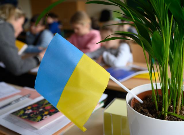 FILED - 27 April 2022, Saxony, Dresden: Pupils from Ukraine sit in a classroom. EU member states have agreed in principle to extend temporary protection for refugees from Ukraine by another year until March 2027, according to a statement issued on the sidelines of a meeting of EU interior ministers in Luxembourg on Friday. Photo: Robert Michael/dpa