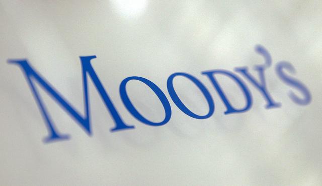 FILED - 29 April 2010, Hesse, Frankfurt Main: The logo of the rating agency 'Moody's' Frankfurt. Moody's has entered into an agreement to acquire CAPE Analytics, a provider of geospatial AI intelligence for residential and commercial properties. Photo: Fredrik von Erichsen/dpa