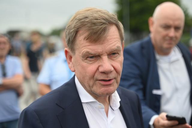 28 June 2025, Schleswig-Holstein, Jagel: Johann Wadephul, German Foreign Minister, stands at the Bundeswehr airbase. The "Day of the Bundeswehr" is held at ten locations across Germany. Photo: David Hammersen/dpa