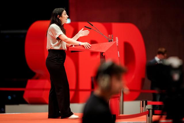 28 June 2025, Berlin: German Minister for Economic Cooperation and Development Reem Alabali-Radovan speaks during the Social Democratic Party of Germany (SPD) federal party conference. Photo: Kay Nietfeld/dpa