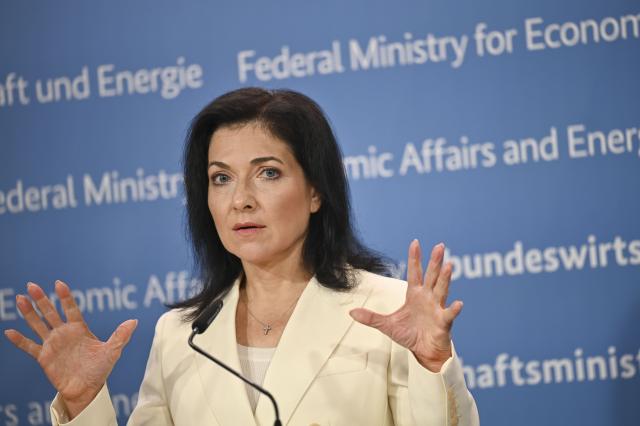 01 July 2025, Berlin: Katherina Reiche, German Minister for Economic Affairs and Energy, speaks during a press conference at the German Ministry for Economic Affairs and Energy. The Minister comments on developments on the gas market. Photo: Katharina Kausche/dpa