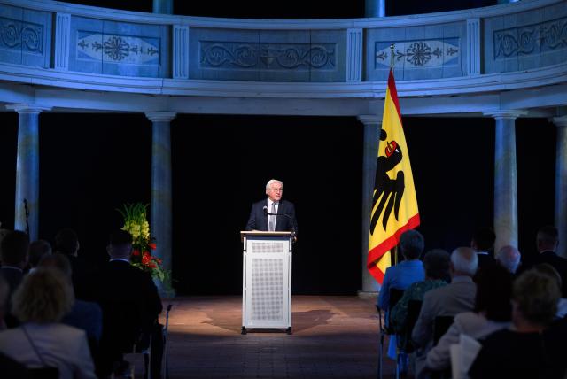 03 July 2025, Brandenburg, Neuruppin: German President Frank-Walter Steinmeier speaks at the award ceremony for the Order of Merit of the Federal Republic of Germany in the Kulturkirche Neuruppin. Steinmeier has moved his official residence to Neuruppin for three days as part of the 16th "Local Time Germany" has taken place, during which the German head of state spends three days in a small town away from the big cities. Photo: Bernd von Jutrczenka/dpa