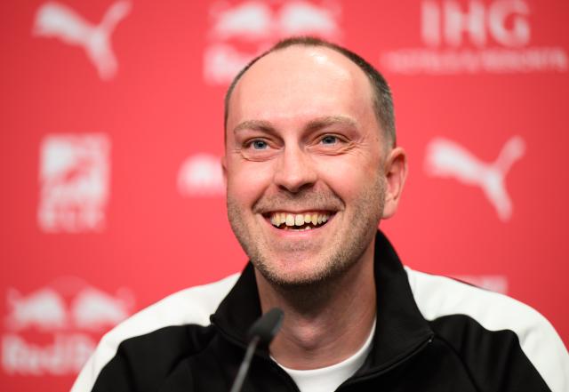 09 July 2025, Saxony, Leipzig: Ole Werner, new head coach of RB Leipzig, speaks during his official presentation. Photo: Robert Michael/dpa - IMPORTANT NOTICE: DFL and DFB regulations prohibit any use of photographs as image sequences and/or quasi-video.