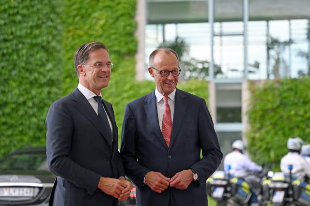 09 July 2025, Berlin: German Chancellor Friedrich Merz (R) receives Mark Rutte, NATO Secretary General, at the German  Chancellery. Photo: Niklas Treppner/dpa