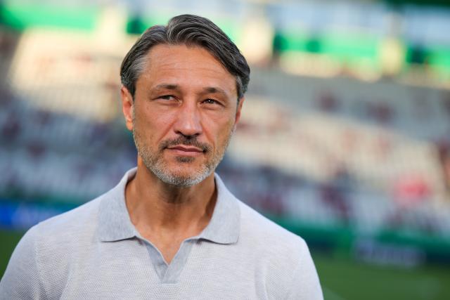 18 August 2025, North Rhine-Westphalia, Essen: Borussia Dortmund coach Niko Kovac pictured prior to the start of the German DFB Cup 1st round soccer match between Rot-Weiss Essen and Borussia Dortmund at Stadion an der Hafenstrasse. Photo: Christoph Reichwein/dpa - WICHTIGER HINWEIS: Gemäß den Vorgaben der DFL Deutsche Fußball Liga bzw. des DFB Deutscher Fußball-Bund ist es untersagt, in dem Stadion und/oder vom Spiel angefertigte Fotoaufnahmen in Form von Sequenzbildern und/oder videoähnlichen Fotostrecken zu verwerten bzw. verwerten zu lassen.