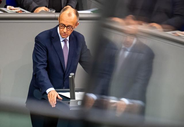 16 October 2025, Berlin: German Chancellor Friedrich Merz  speaks in the Bundestag during his government statement on the EU summit. Parliament deals with pension laws and the Military Service Modernization Act. Photo: Michael Kappeler/dpa