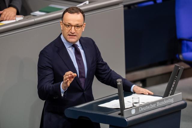 16 October 2025, Berlin: Jens Spahn, CDU/CSU parliamentary group leader in the Bundestag, speaks in the Bundestag in the debate following the government statement on the EU summit. Among other things, parliament deals with pension laws and the Military Service Modernization Act. Photo: Michael Kappeler/dpa