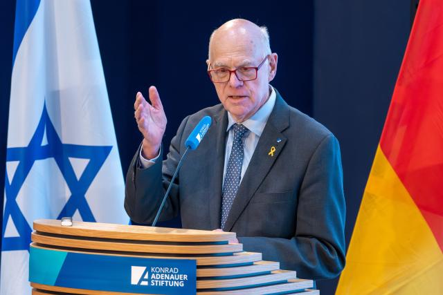 16 October 2025, Berlin: Norbert Lammert, Chairman of the Konrad Adenauer Foundation, speaks during the event to mark the 60th anniversary of diplomatic relations between Germany and Israel. Photo: Soeren Stache/dpa