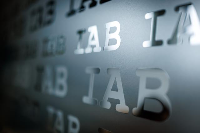 FILED - 22 July 2025, Bavaria, Nuremberg: The logo of the Institute for Employment Research of the Federal Employment Agency, IAB, is displayed on a pane of glass in the agency's offices. Photo: Daniel Karmann/dpa