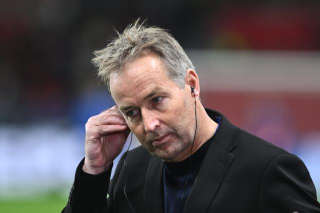21 October 2025, North Rhine-Westphalia, Leverkusen: Leverkusen coach Kasper Hjulmand gives interviews before the start of the UEFA Champions League soccer match match between Bayer Leverkusen and Paris Saint-Germain at BayArena. Photo: Bernd Thissen/dpa