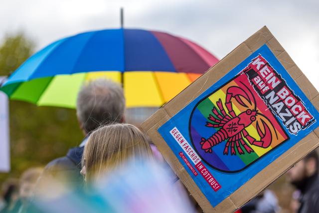 25 October 2025, Brandenburg, Cottbus: People take part in the 17th Christopher Street Day (CSD) demonstration for Cottbus and Lower Lusatia under the motto "United in peace and diversity". Photo: Frank Hammerschmidt/dpa