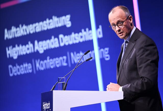 29 October 2025, Berlin: German Chancellor Friedrich Merz speaks at the presentation of the so-called "Hightech Agenda Germany - Debate, Conference, Networking" on the EUREF-Campus. Photo: Britta Pedersen/dpa