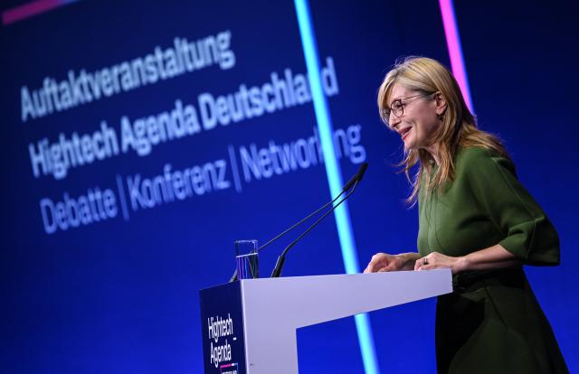 29 October 2025, Berlin: Ekaterina Sachariewa, EU Commissioner for Start-ups and for Research and Innovation, speaks at the German government event "Hightech Agenda Deutschland - Debate, Conference, Networking". Photo: Britta Pedersen/dpa