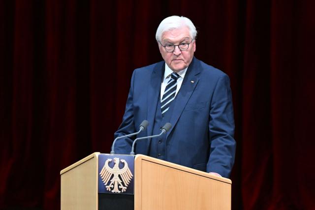30 October 2025, Baden-Württemberg, Karlsruhe: German President Frank-Walter Steinmeier speaks during the 75th anniversary of the German Court of Justice and the Office of the German Public Prosecutor, ceremony at the Badisches Staatstheater. Photo: Bernd Weißbrod/dpa