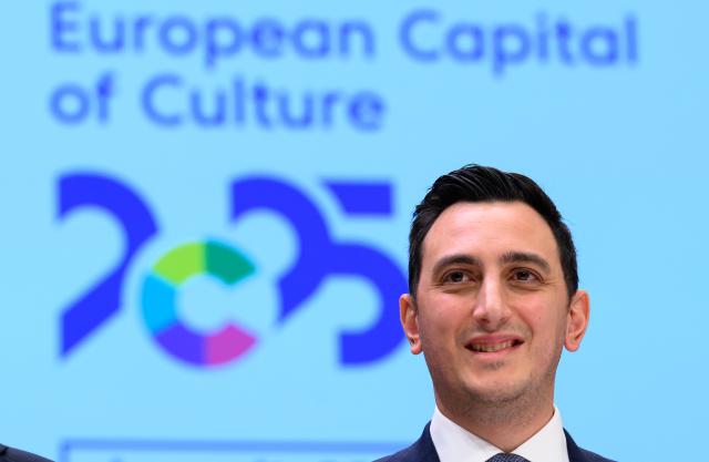 FILED - 18 January 2025, Saxony, Chemnitz: Glenn Micallef, EU Commissioner for Intergenerational Equality, Youth, Culture and Sport, attends a press conference in Chemnitz. Photo: Hendrik Schmidt/dpa