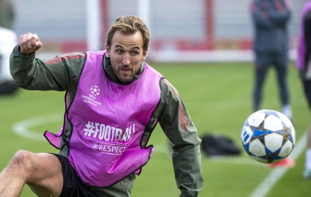 03 November 2025, Bavaria, Munich: Bayern Munich's Harry Kane in action during the team's final training session Saebener Strasse ahead of the UEFA Champions League soccer match between Paris St. Germani and Bayern Munich. Photo: Peter Kneffel/dpa