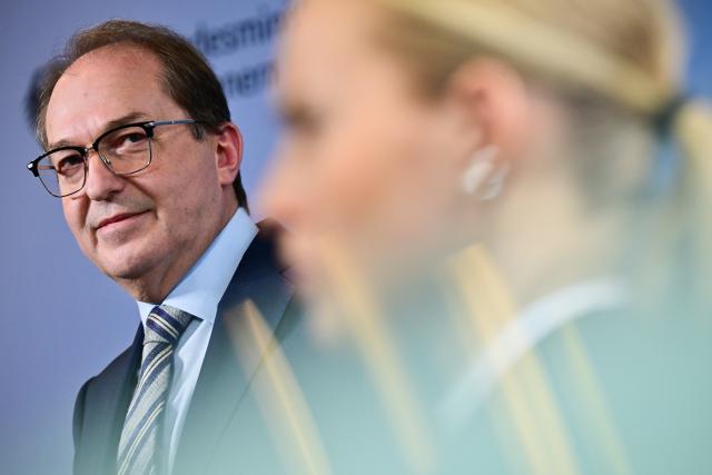 05 November 2025, Berlin: Alexander Dobrindt, Germany's Minister of the Interior, speaks during a statement on the ban of the Islamist association "Muslim Interactive". Photo: Sebastian Christoph Gollnow/dpa