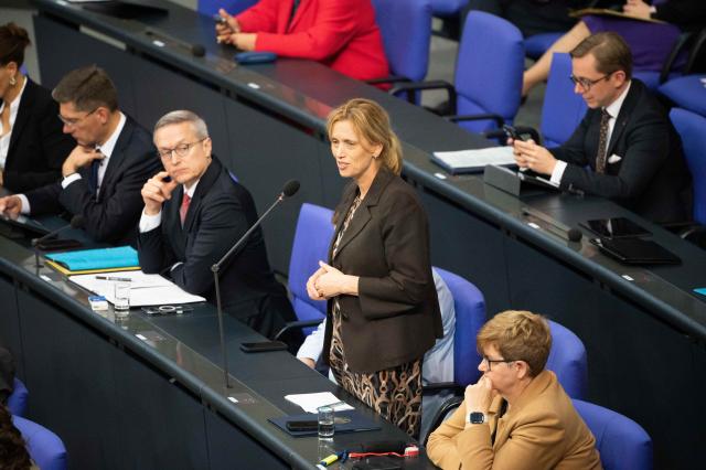05 November 2025, Berlin: German Minister of Education, Family Affairs, Senior Citizens, Women and Youth, Karin Prien speaks during the government questioning in the plenary session of the German Bundestag. Photo: Alicia Windzio/dpa