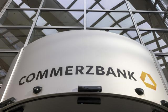 FILED - 15 February 2024, Hesse, Frankfurt_Main: Commerzbank logo is seen on the Commerzbank Tower in the center of the banking city in Frankfurt am Main. Photo: Helmut Fricke/dpa