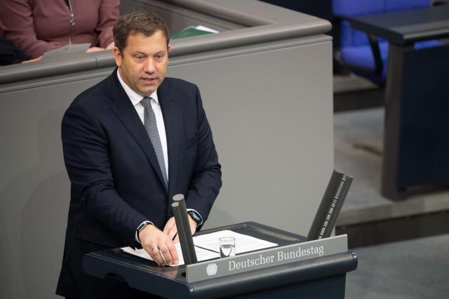 07 November 2025, Berlin: Lars Klingbeil (SPD), German Minister of Finance and Vice-Chancellor, speaks during a debate at the German Bundestag in Berlin. Photo: Alicia Windzio/dpa