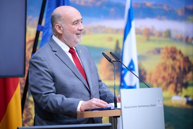 FILED - 17 October 2025, Berlin: Ambassador of the State of Israel to Germany Ron Prosor speaks at the Yad Vashem ceremony in honor of the "Righteous Among the Nations". Photo: Annette Riedl/dpa