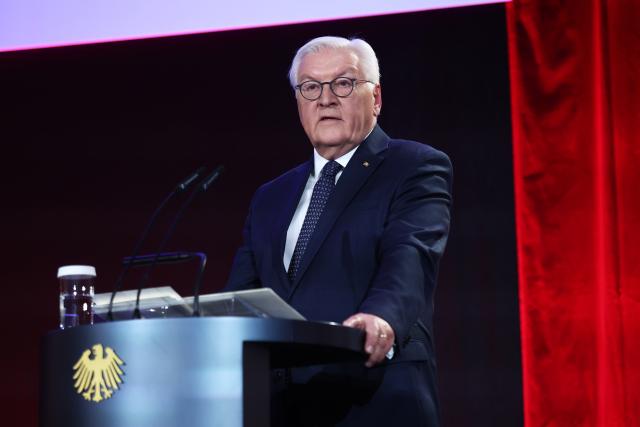 09 November 2025, Berlin: German President Frank-Walter Steinmeier delivers a speech on current threats to democracy at his residence Schloss Bellevue in Berlin, Germany, on the anniversary of the fall of the Berlin Wall in 1989, the 1938 Nazi anti-Jewish pogrom and the proclamation of the republic after the First World War in 1918. Photo: Maryam Majd/Pool AP/dpa