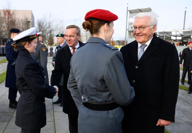 12 November 2025, Berlin: German Minister of Defense Boris Pistorius and President Frank-Walter Steinmeier (R) congratulate young female soldiers at the ceremonial pledge ceremony to mark the 70th anniversary of the German Armed Forces (Bundeswehr) at the Bundesforum. On 12 November 1955, the then Minister of Defense, Blank, presented the first 101 volunteers with their certificates of appointment to mark the founding of the Bundeswehr. Photo: Bernd von Jutrczenka/dpa