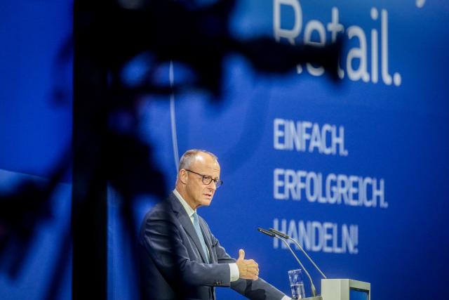 13 November 2025, Berlin: German Chancellor Friedrich Merz addresses the participants at the German Retail Congress. Photo: Kay Nietfeld/dpa
