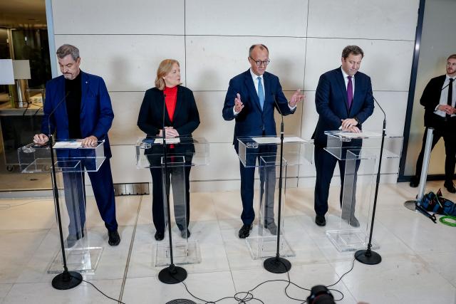 13 November 2025, Berlin: (L-R) Christian Social Union in Bavaria (CSU) Chairman and Minister President of Bavaria Markus Soeder, German Chancellor Friedrich Merz of Christian Democratic Union of Germany (CDU), Minister of Labor and Social Affairs and Social Democratic Party of Germany (SPD) Chairman Baerbel Bas and Minister of Finance, Vice Chancellor and SPD Federal Chairman Lars Klingbeil give a press conference after the Coalition Committee in the Federal Chancellery. Photo: Kay Nietfeld/dpa