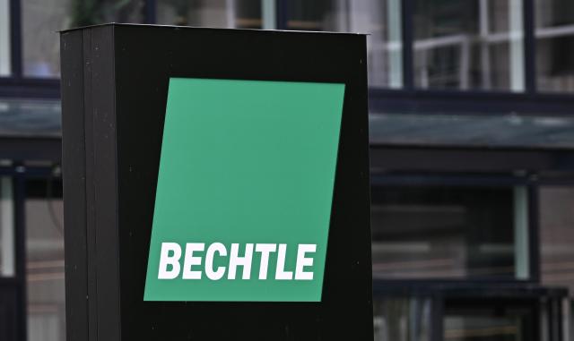 FILED - 26 July 2024, Baden-Wuerttemberg, Stuttgart: The logo of the IT company Bechtle is displayed in Stuttgart. Photo: Bernd Weißbrod/dpa