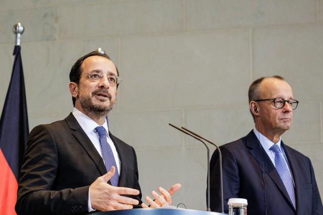 14 November 2025, Berlin: German Chancellor Friedrich Merz (R) and Cypriot President Nikos Christodoulides give a press conference after their meeting at the Federal Chancellery. Photo: Carsten Koall/dpa