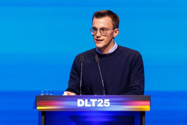 14 November 2025, Baden-Wuerttemberg, Rust: State chairman of the Junge Union Baden-Wuerttemberg Florian Hummel speaks during the Start of the Junge Union (JU) Germany congress in Rust. The Junge Union Deutschlands (JU) is the youth organization of the Christian Democratic Union of Germany (CDU) and Christian Social Union in Bavaria (CSU). Photo: Philipp von Ditfurth/dpa