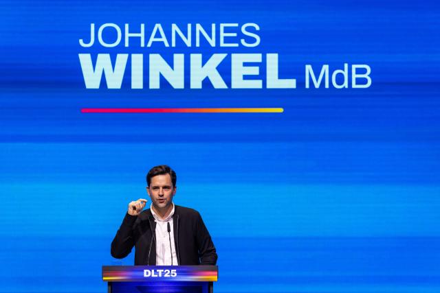 15 November 2025, Baden-Wuerttemberg, Rust: Johannes Winkel (CDU), Federal Chairman of the Junge Union (JU), speaks at the Germany Day of the Junge Union (JU). The main topic of the three-day congress is likely to be the reform of the social systems. Photo: Philipp von Ditfurth/dpa