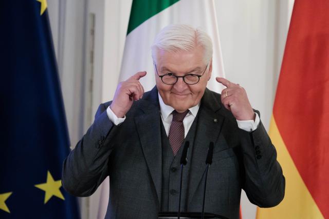 15 November 2025, Berlin: German President Frank-Walter Steinmeier speaks at the award ceremony for the "Presidential Prize for Municipal Cooperation" between Germany and Italy at Bellevue Palace. Photo: Carsten Koall/dpa