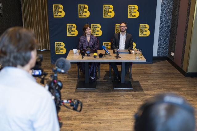 15 November 2025, Lower Saxony, Braunschweig: German actress Sandra Hueller sits attends press conference of the Braunschweig International Film Festival. Hueller is to receive the main prize of the film festival in the evening. Photo: Michael Matthey/dpa