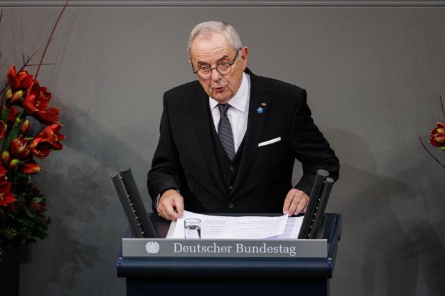 16 November 2025, Berlin: Wolfgang Schneiderhan, President of the German War Graves Commission, speaks in the German Parliament (Bundestag) during a commemoration ceremony for Germany's National day of mourning (Remembrance) Day. Photo: Carsten Koall/dpa