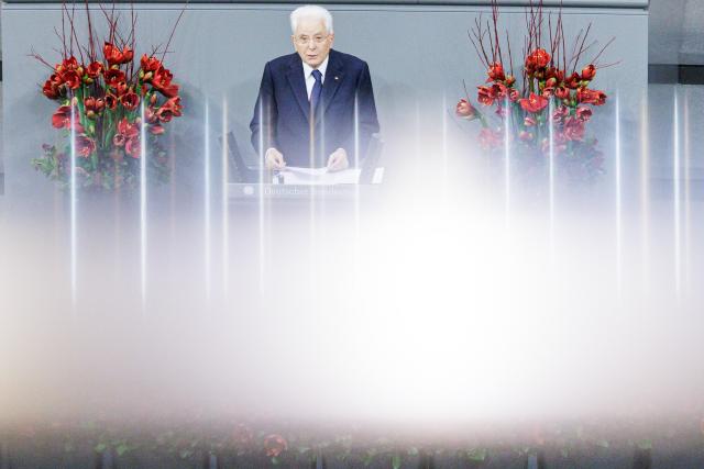16 November 2025, Berlin: Italian President Sergio Mattarella, speaks in the German Parliament (Bundestag) during a commemoration ceremony for Germany's National day of mourning (Remembrance) Day. Photo: Carsten Koall/dpa