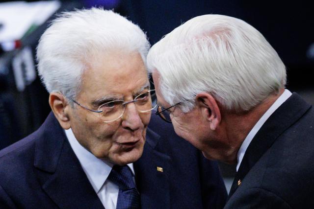16 November 2025, Berlin: Italian President Sergio Mattarella (L) stands with German President Frank-Walter Steinmeier in the German Parliament (Bundestag) during a commemoration ceremony for Germany's National day of mourning (Remembrance) Day. Photo: Carsten Koall/dpa