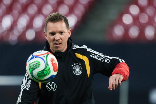 16 November 2025, Saxony, Leipzig: Germany's coach Julian Nagelsmann in action during a training session ahead of the FIFA World Cup European qualifying soccer match against Slovakia. Photo: Jan Woitas/dpa