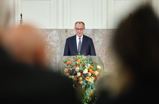 17 November 2025, Hesse, Frankfurt_Main: Germany's Chancellor Friedrich Merz speaks at the event where banker Friedrich von Metzler is posthumously honored with the "European Banker" award. Photo: Hannes P. Albert/dpa
