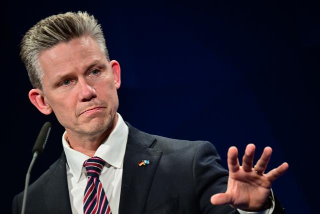 18 November 2025, Berlin: Pal Jonson, Minister of Defense of Sweden, speaks during the Berlin Security Conference 2025, which focuses on strengthening defense capabilities, deterrence and arms production. Photo: Sebastian Christoph Gollnow/dpa