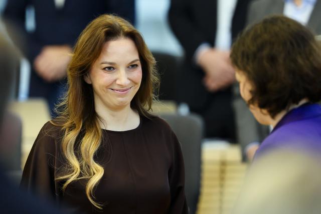19 November 2025, Schleswig-Holstein, Kiel: Schleswig-Holstein's Minister of the Interior Magdalena Finke (L) stands in front of the President of the State Parliament Kristina Herbst during her swearing-in ceremony. Photo: Frank Molter/dpa