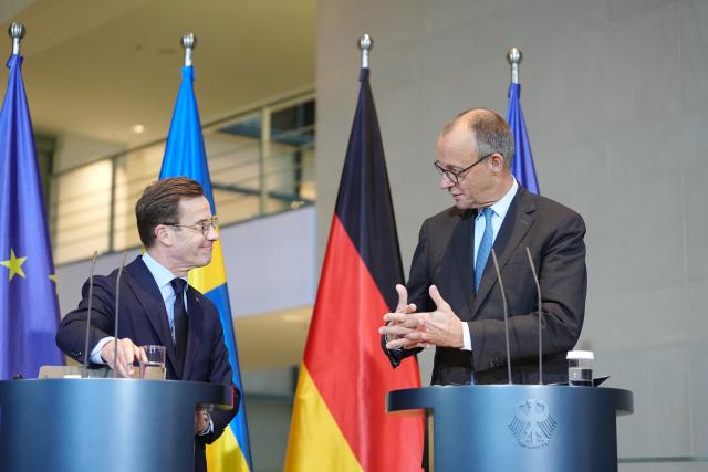 19 November 2025, Berlin: German Chancellor Friedrich Merz and Swedish Prime Minister Ulf Kristersson hold a press conference at the Federal Chancellery. Photo: Kay Nietfeld/dpa
