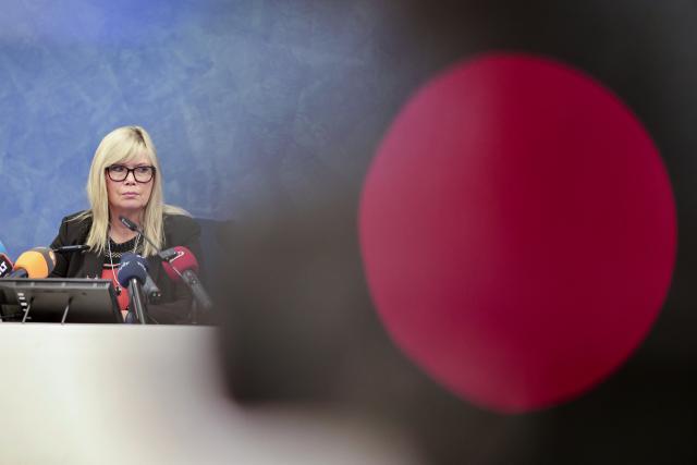 20 November 2025, Saxony-Anhalt, Magdeburg: Magdeburg's Lord Mayor Simone Borris speaks at a press conference in the town hall for the opening of the 2025 Magdeburg Christmas Market. Due to safety concerns, it was unclear for a long time whether the market would be allowed to open this year. Photo: Matthias Bein/dpa